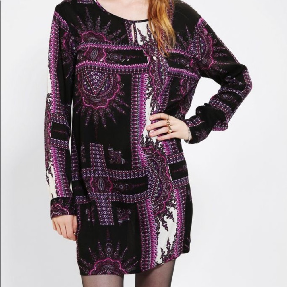 MINKPINK x Urban Outfitters